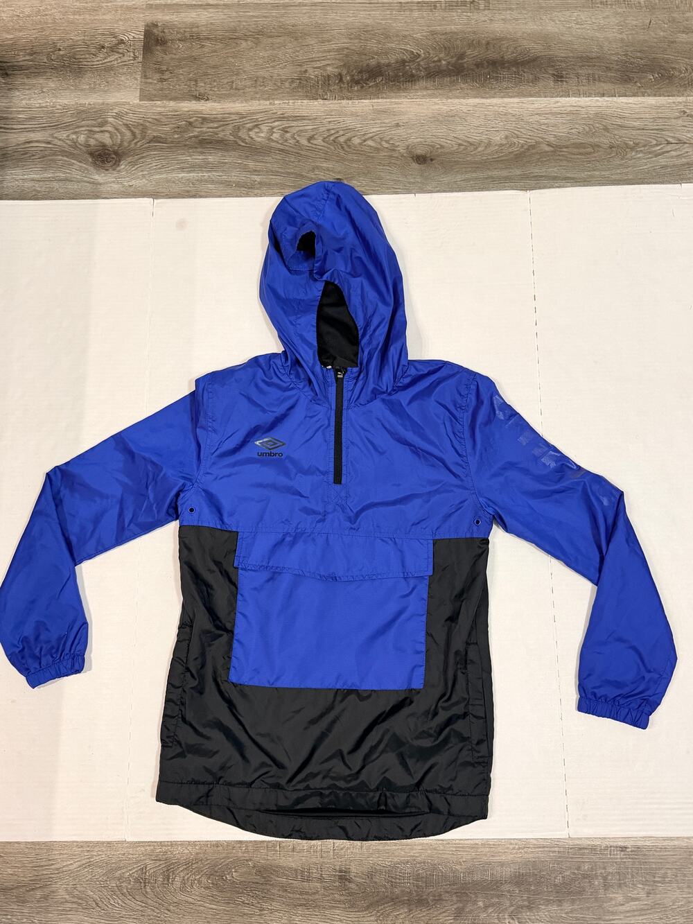 Umbro Boys L 12/14 Anorak Windbreaker Jacket Blue Black Hooded Pullover